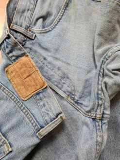 Levis Jeans 501 W33 L34 -Klassisch Geschaft 20210322 223202 1200x1200