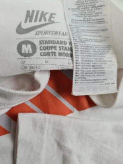 Modernes Nike Shirt Logo Print M -Klassisch Geschaft 20220318 091051 1200x1200