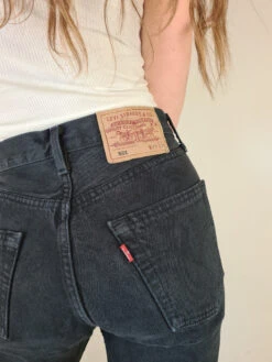 Vintage Levis Jeans 501 Schwarz W29 L32 6 Vintage Levis Jeans 501 Schwarz W29 L32 -Klassisch Geschaft 20220417 155526 1200x1200