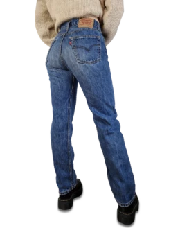 Titelseite 7 Vintage Levis Jeans 501 Basic W29 L30