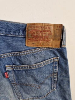 Vintage Levis Jeans 501 Made In USA W32 L34 -Klassisch Geschaft 20221206 155431 1200x1200