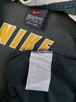 Vintage Nike Shirt Spellout Black Tag Made In Greece Faded Gelb Schwarz XXL -Klassisch Geschaft 20221222 234655 1200x1200